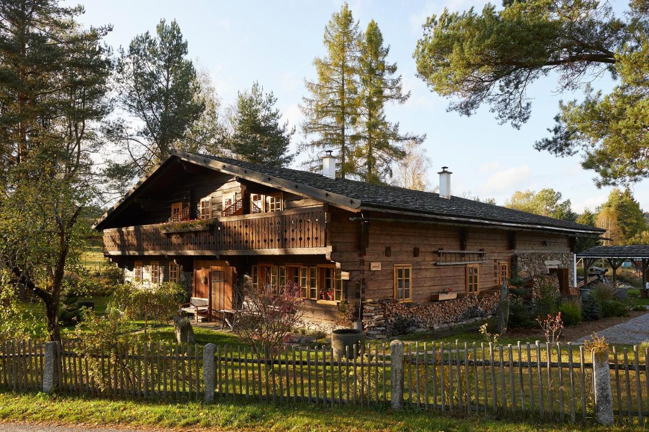Volarska Roubenka Guest House Volary Exterior foto